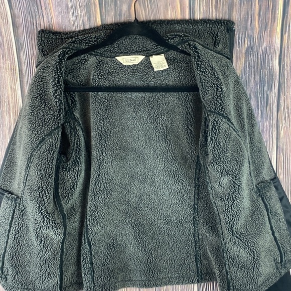 LL Bean Black Faux Suede Shearling Jacket- Size Medium - Picture 12 of 13